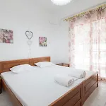 Floral By Rentalspro- Nea Halkidiki Appartement *